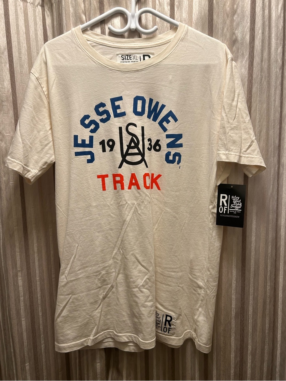 Roots of Fight Jesse Owens Graphic Tee - White, Men’s Size XL